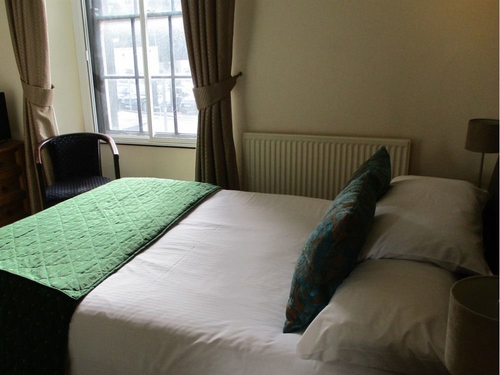 The County Hotel 哈佛威斯特 外观 照片